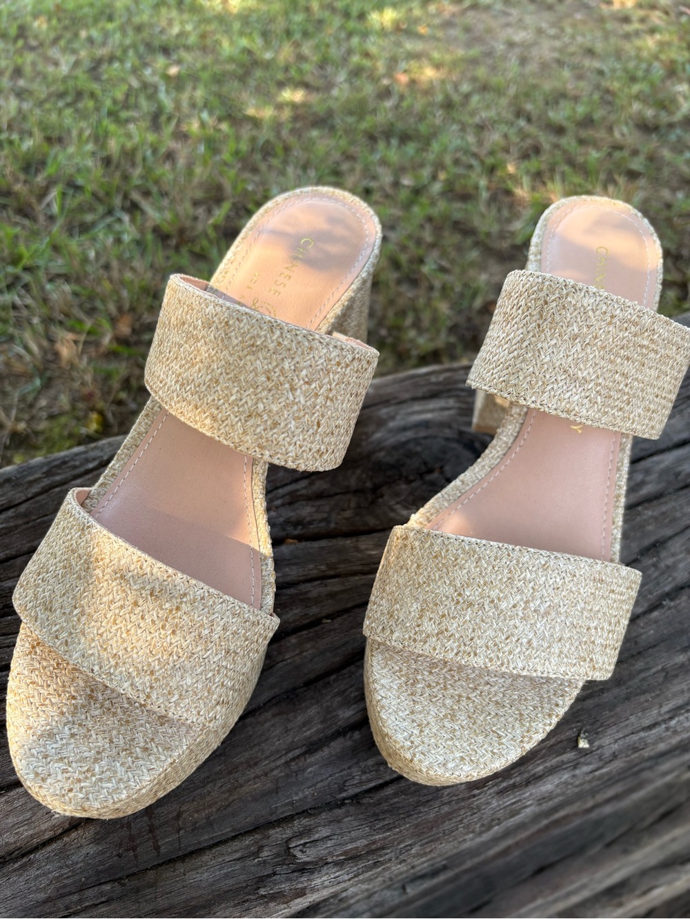Chinese Laundry Beige Double-Band Straw Slide Sandals